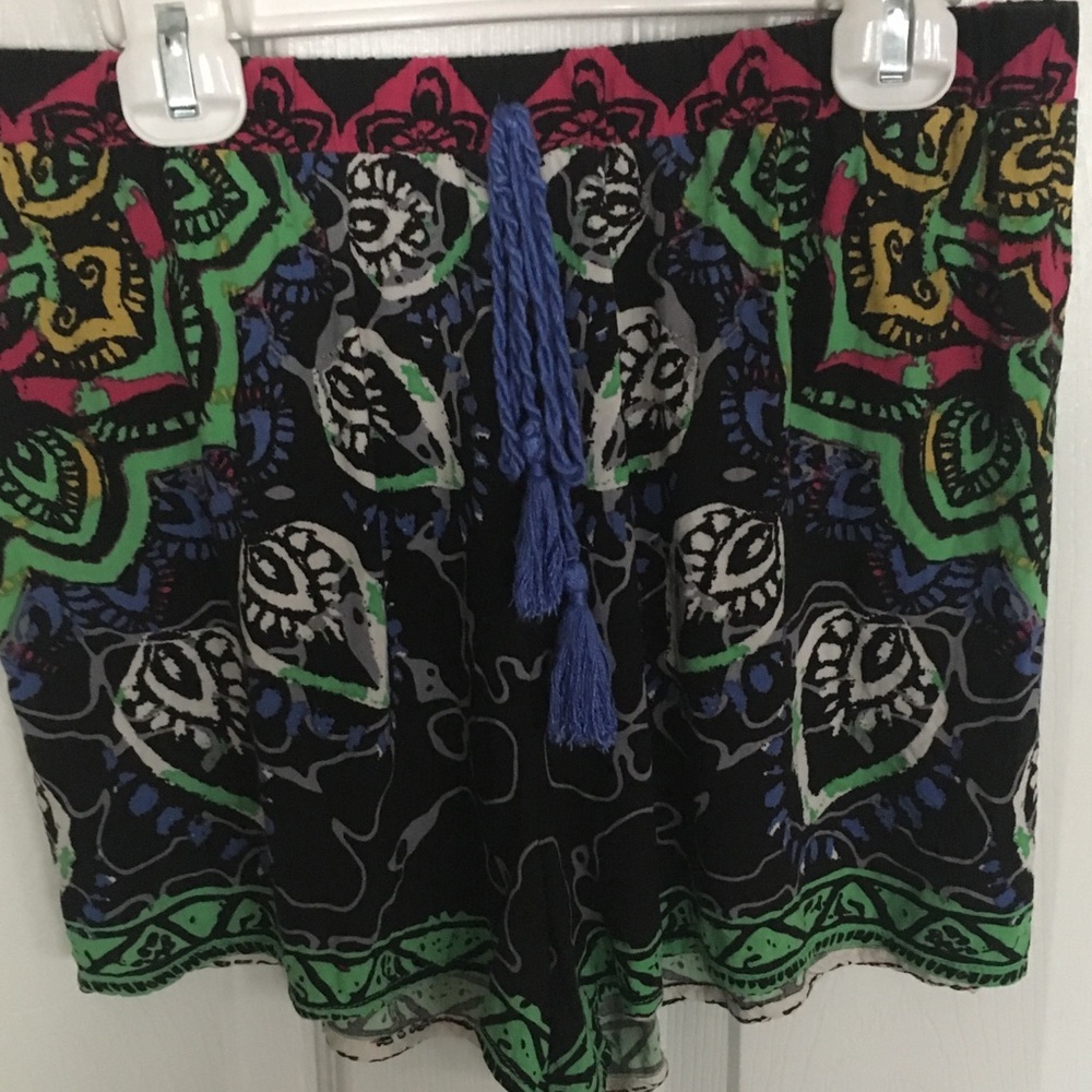 EVEREVE boutique Flying tomato shorts